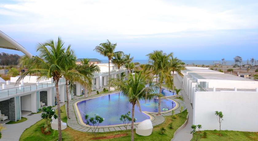 Grande Bay Resort